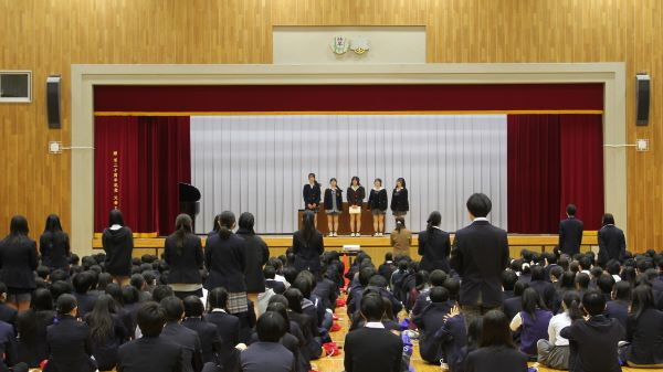 080325 修了式・表彰・離任式 (2).JPG